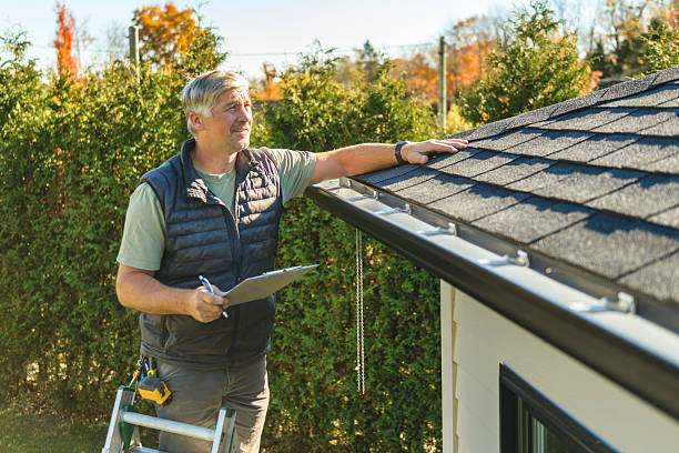 Professional Roofing technician working in Acworth, GA